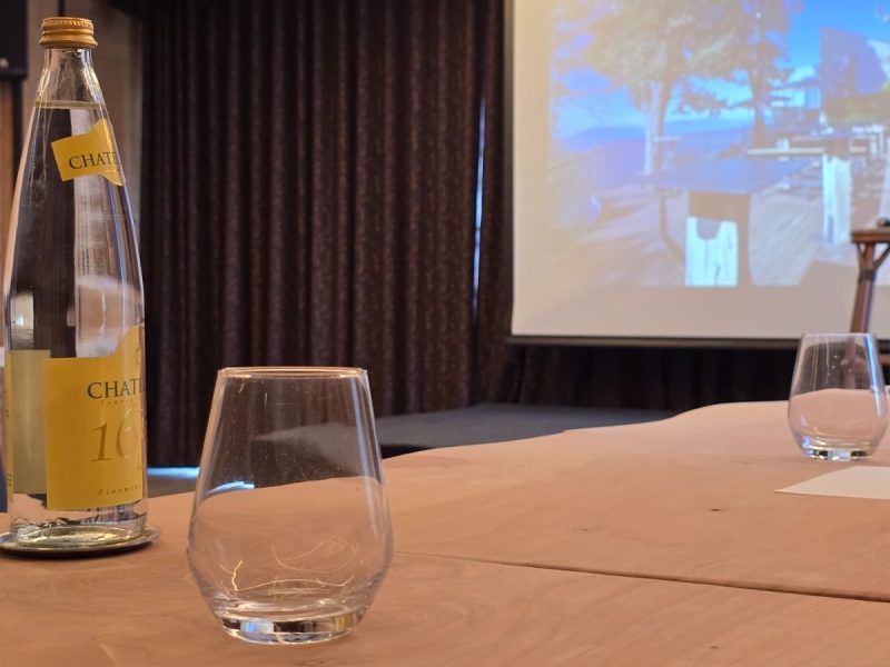 6152100e-8945-40fb-ae4b-6a286f699085